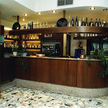 Ristorante Primula Bianca Hotel Varzi Luaran gambar