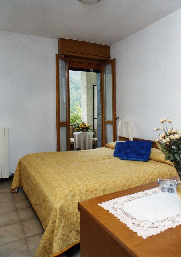 Ristorante Primula Bianca Hotel Varzi Luaran gambar