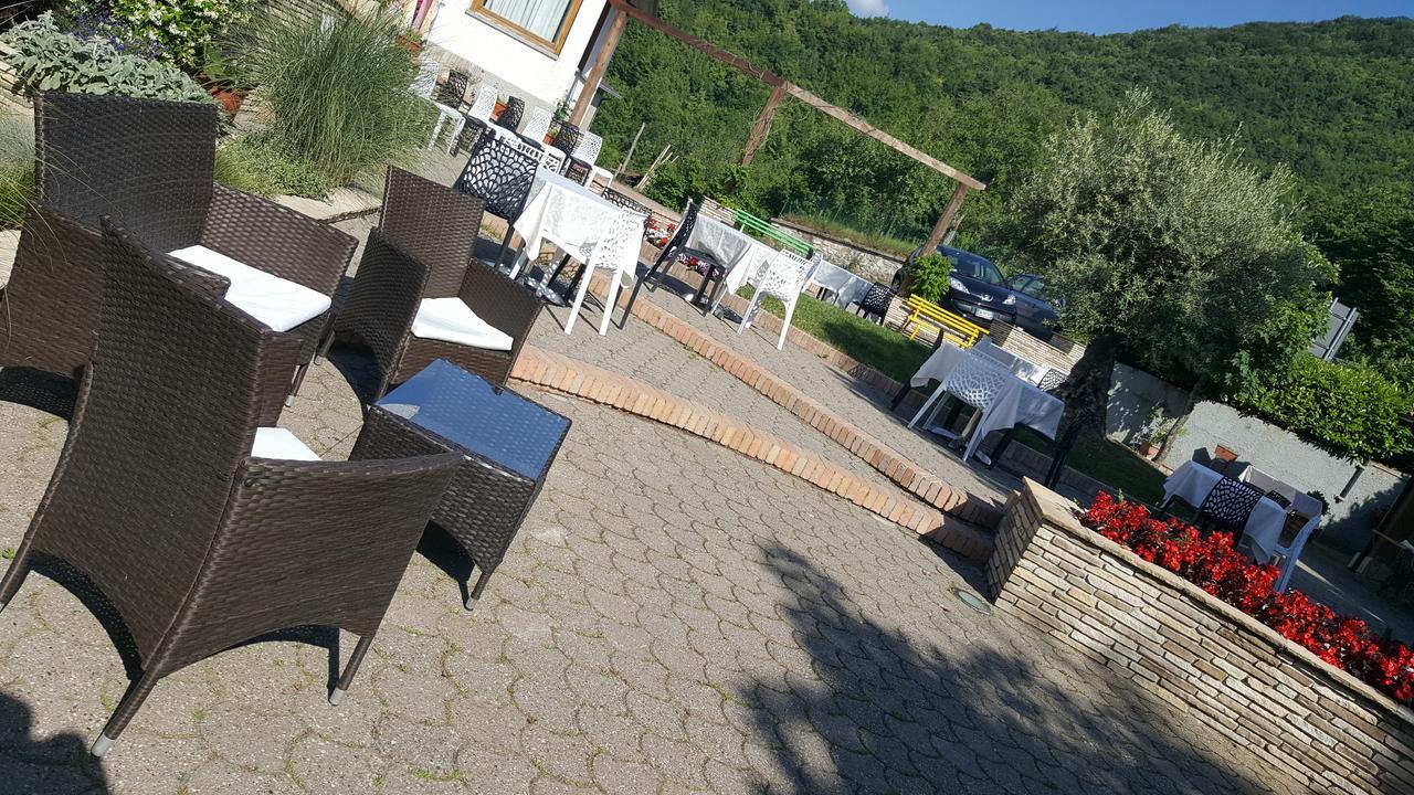 Ristorante Primula Bianca Hotel Varzi Luaran gambar